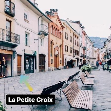 La Petite Croix Leilighet Aosta Eksteriør bilde